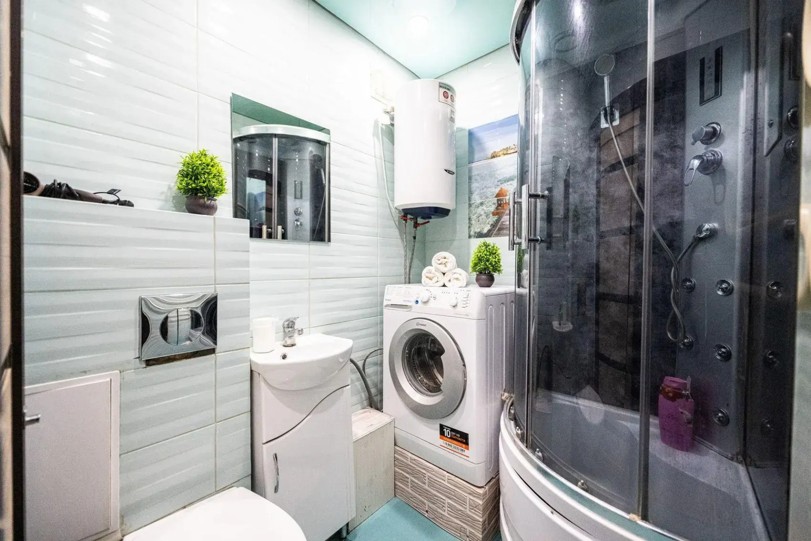 Пять Звезд на улице Сони Кривой 55