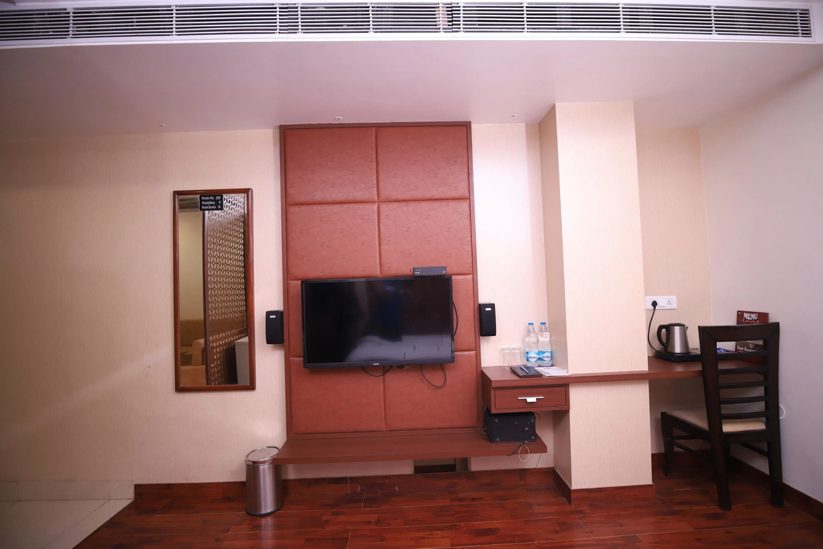 Visit Hotel & Restaurant