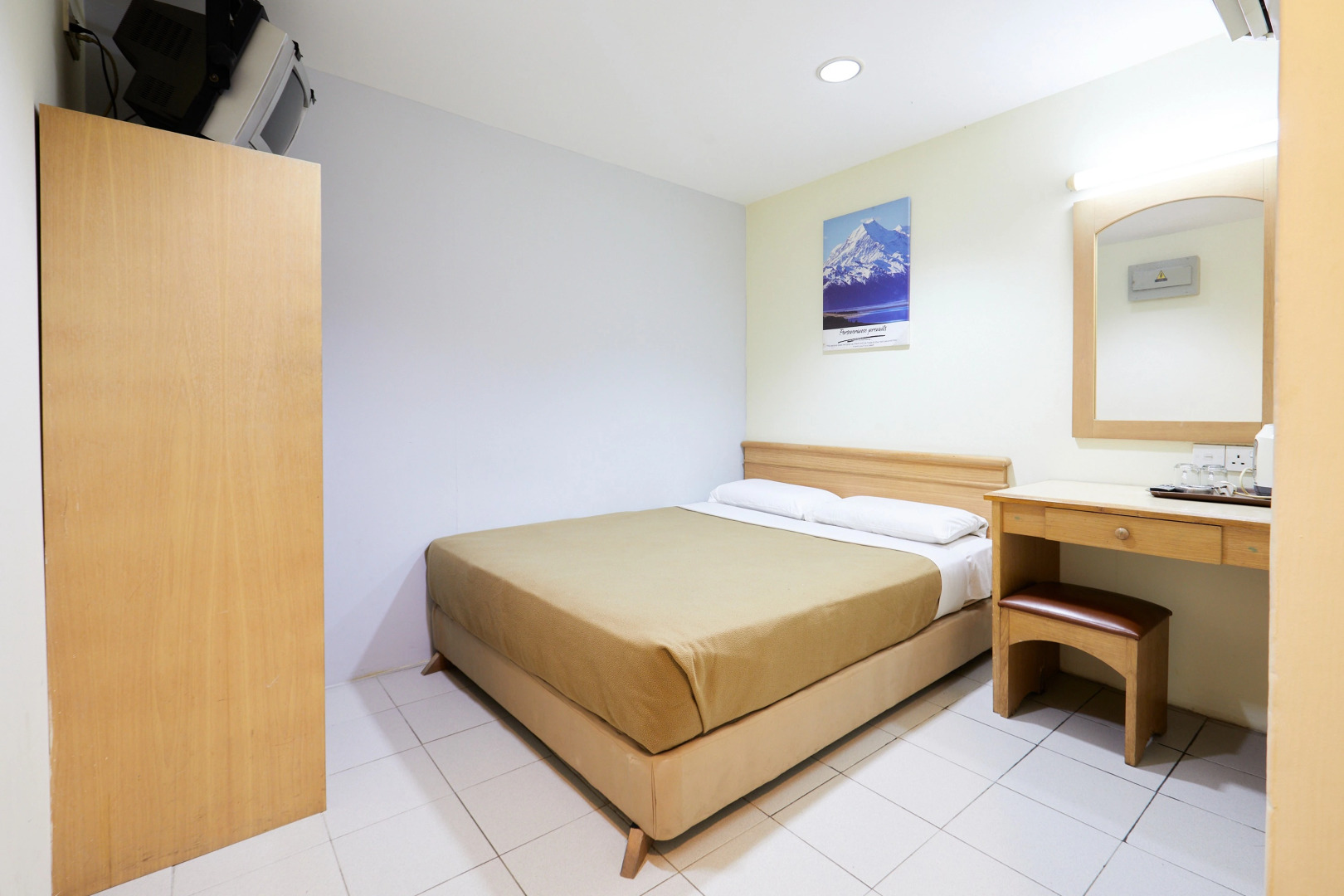 Tang City Hotel, Petaling Street, Merdeka PNB 118 Tower