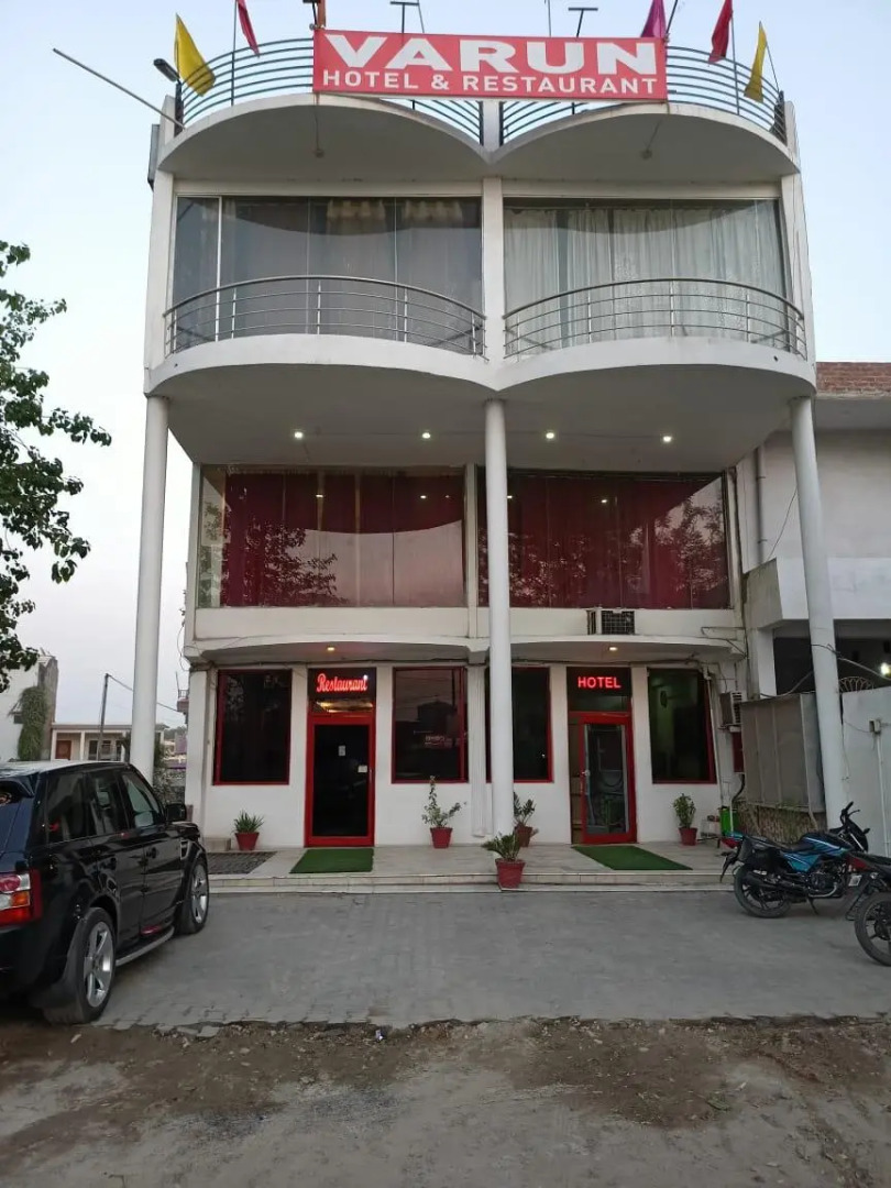 Hotel Varun and Restaurant By WB Hotels