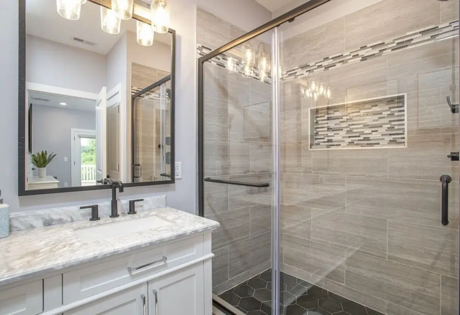 Harkers Hideaway 3 Bedroom Home by RedAwning