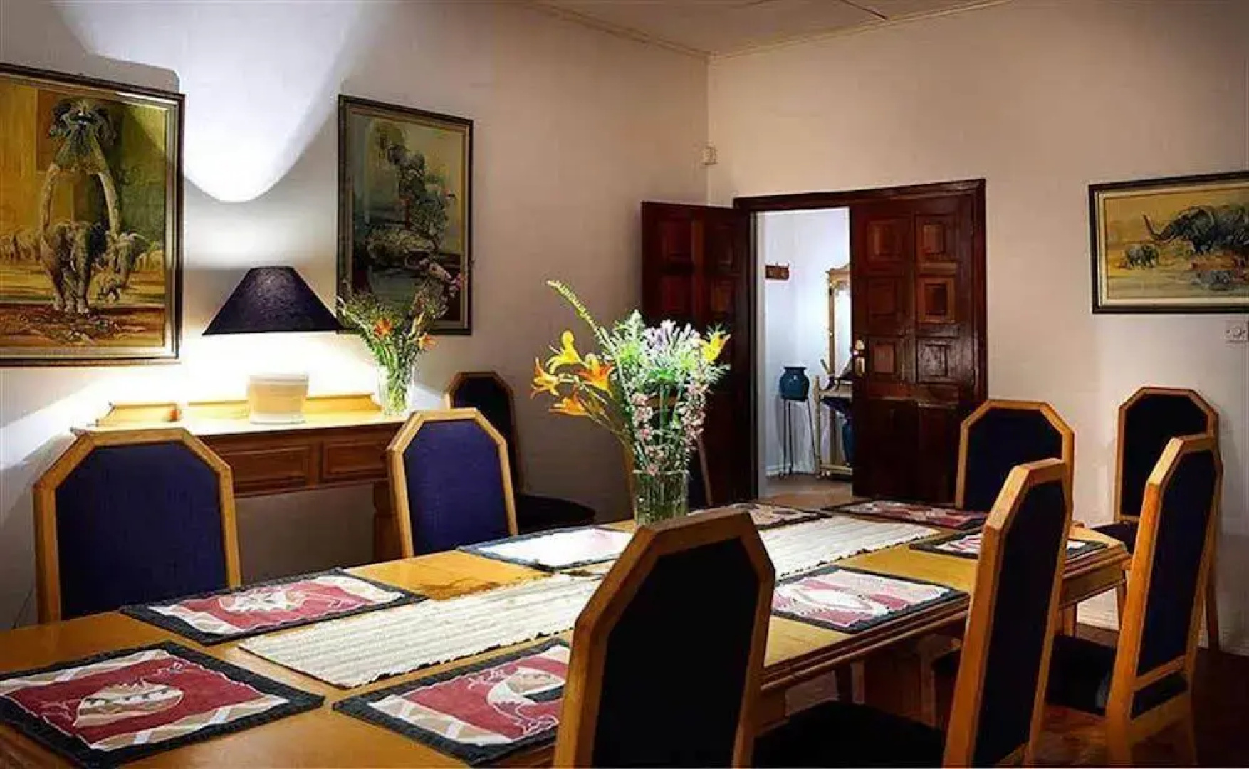 Burley House - Guest House