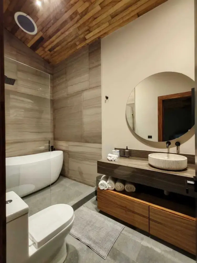 Serenzzo Hotel & Cuisine