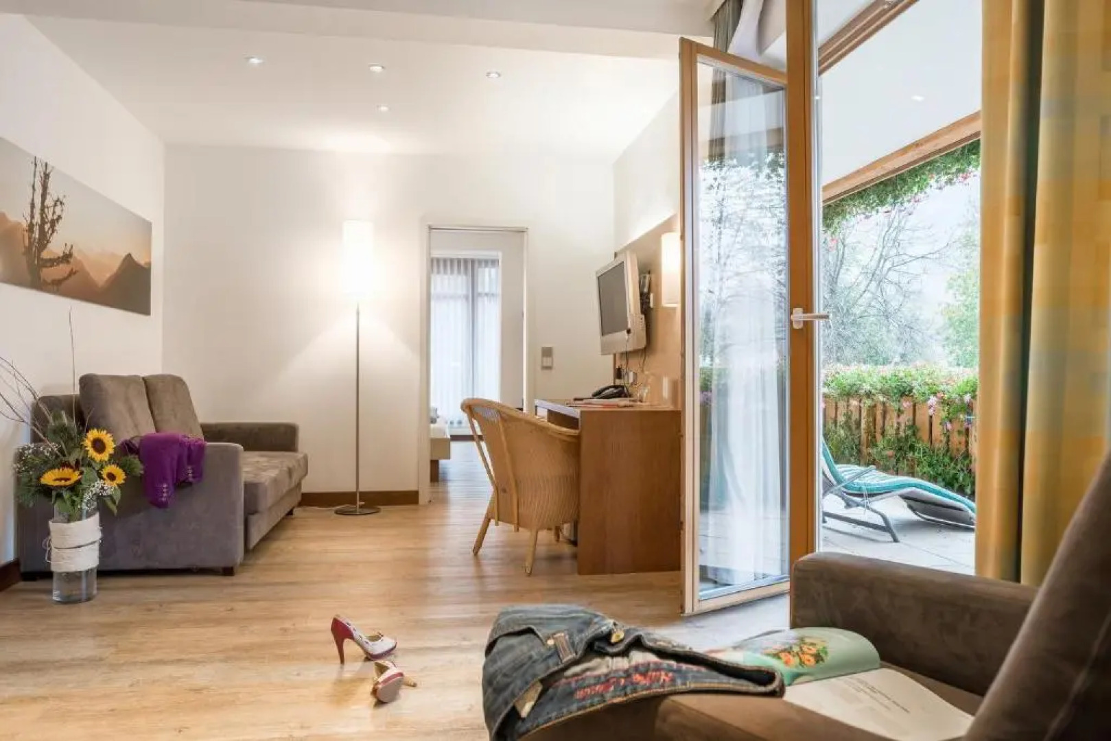 Landhotel Böld and Restaurant Uhrmacher Oberammergau