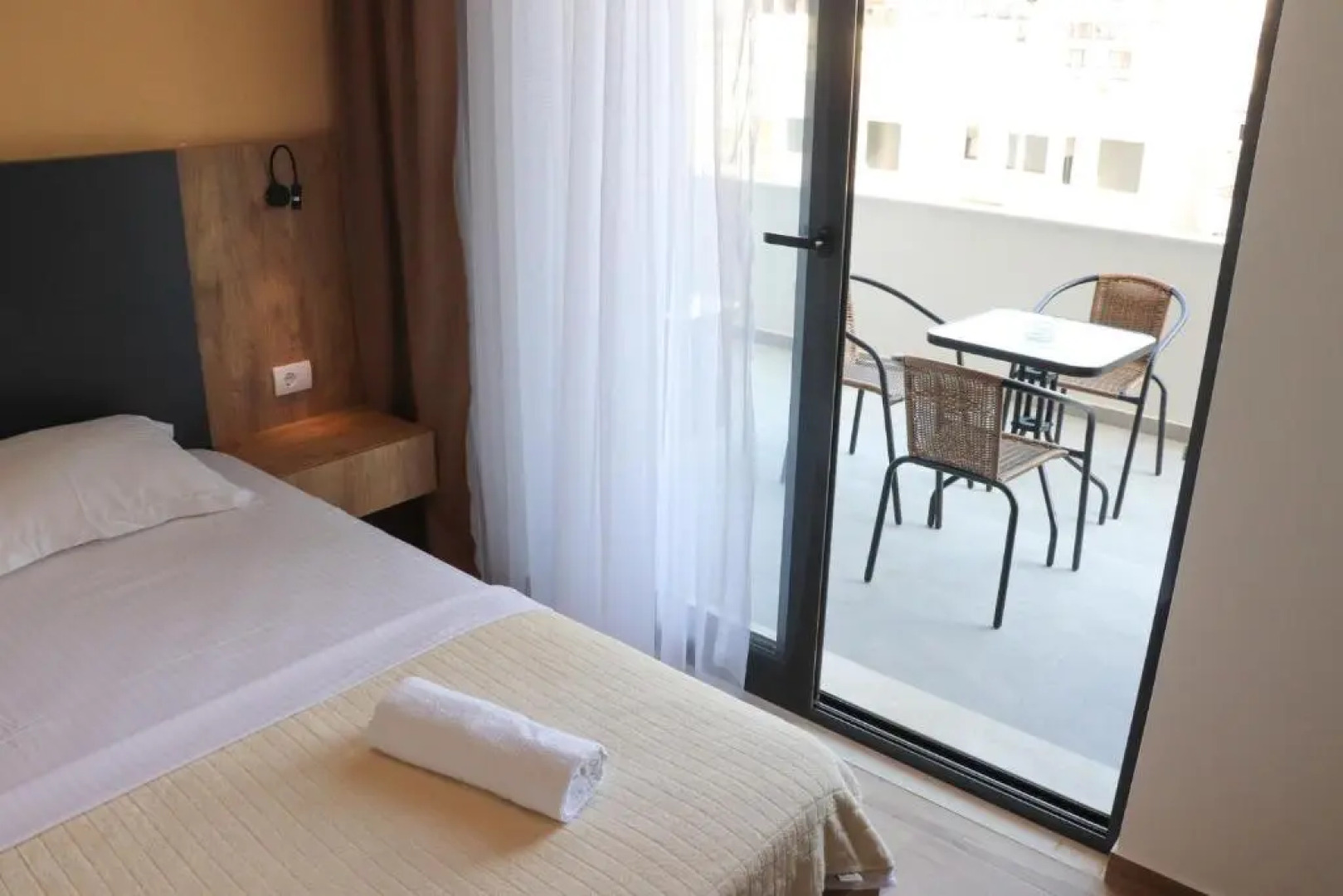 Eagles Apartments & Suites