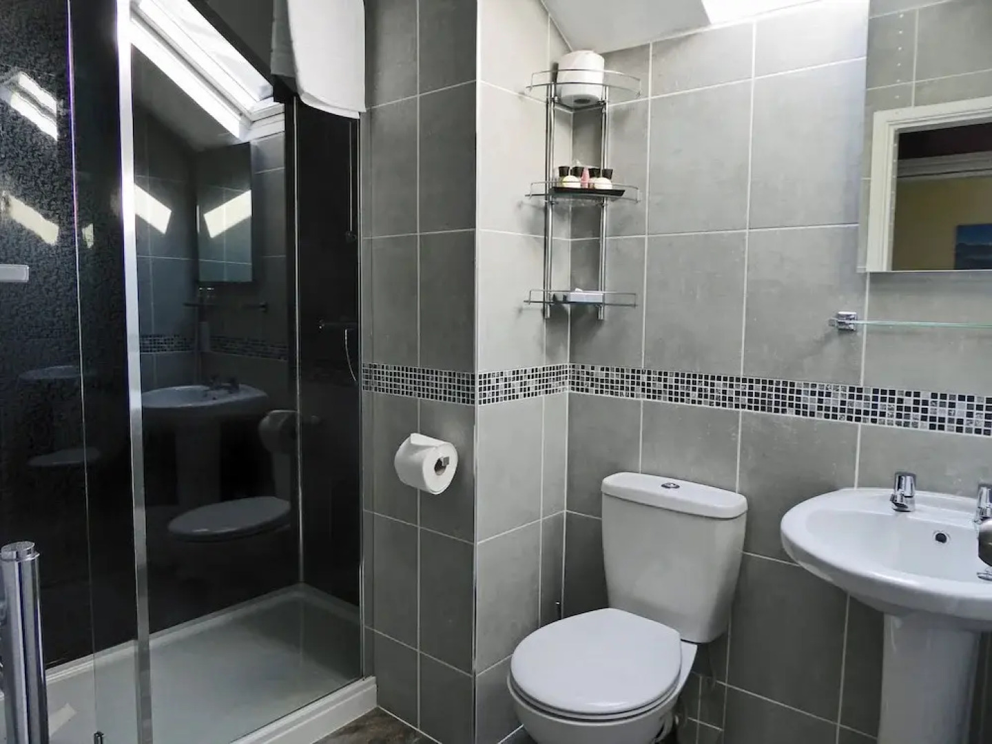 Bryn Melyn Apartments