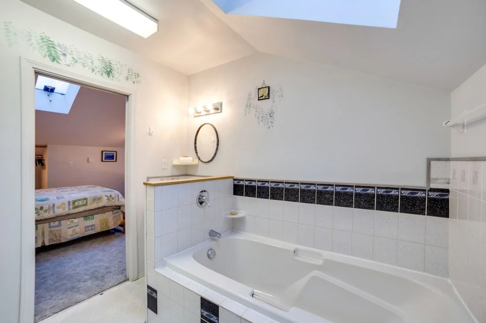 39GS - Hot Tub - BBQ - Pets Ok - WiFi - Sleeps 6