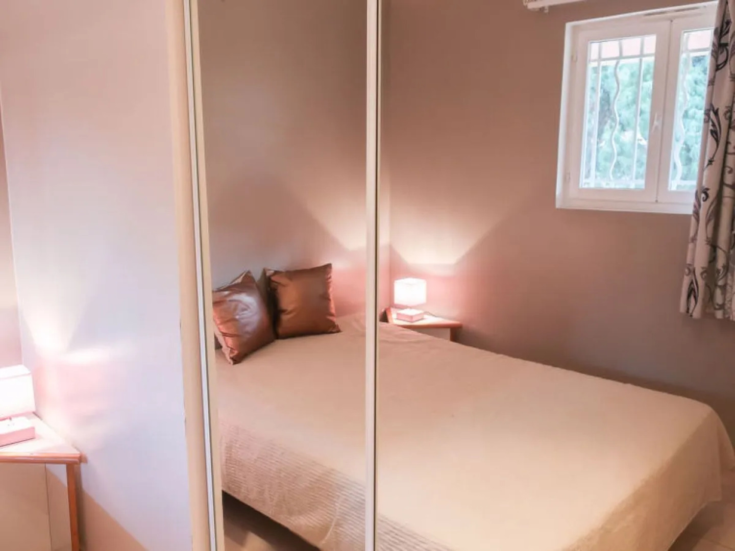 Les Deux voiles 33129