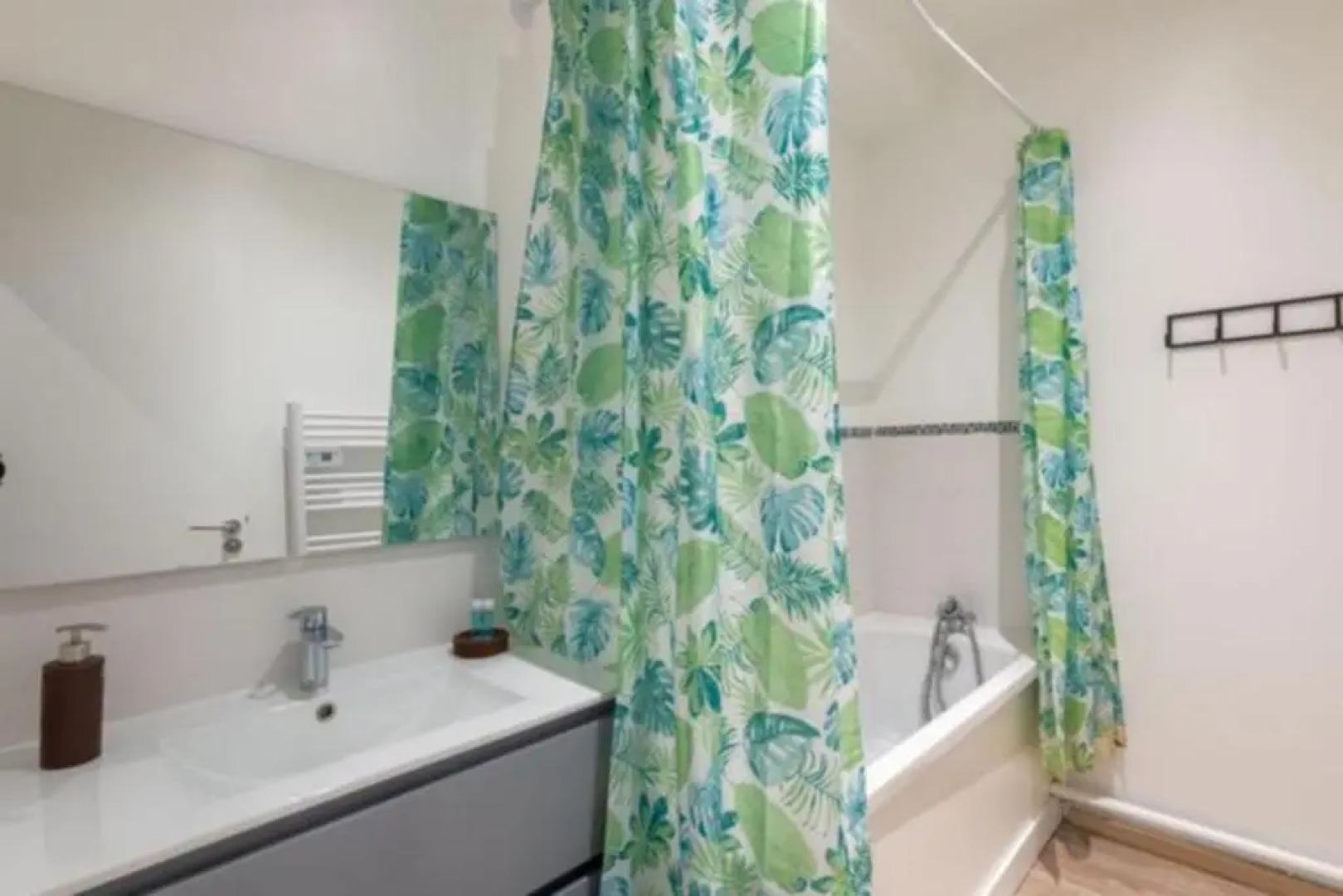 Charmant Dieppois, 2 Chambres, Centre Ville