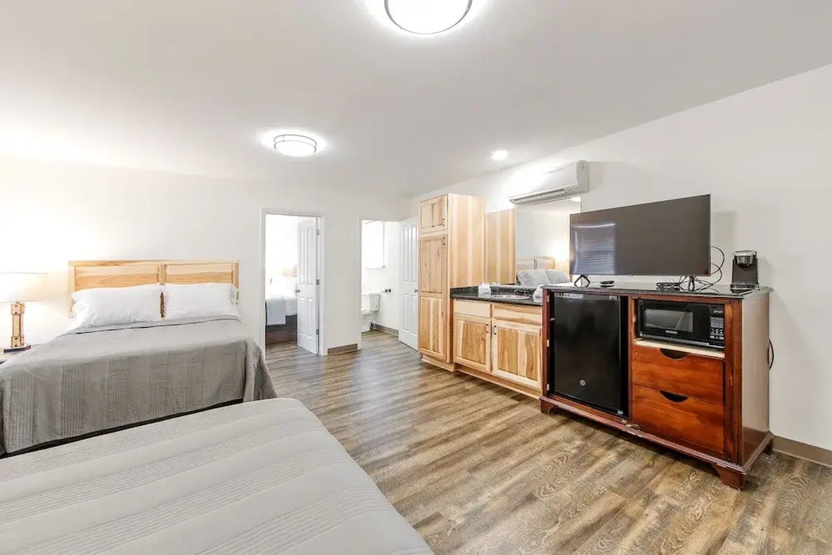 Southern Breeze Lodge