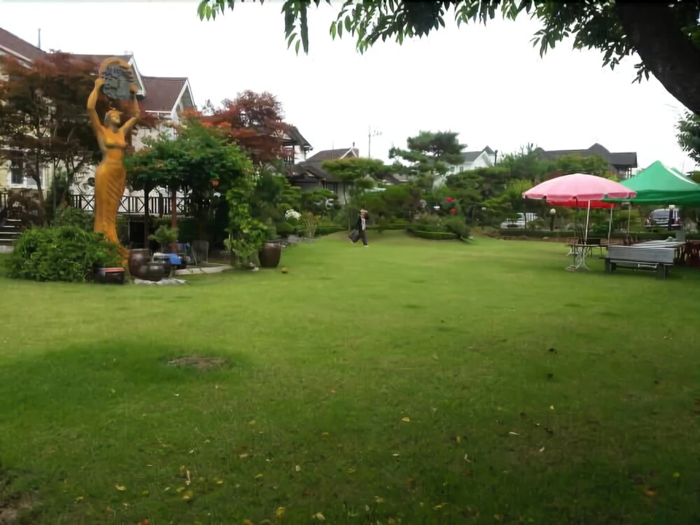 Yangpyeong Silver River Pension