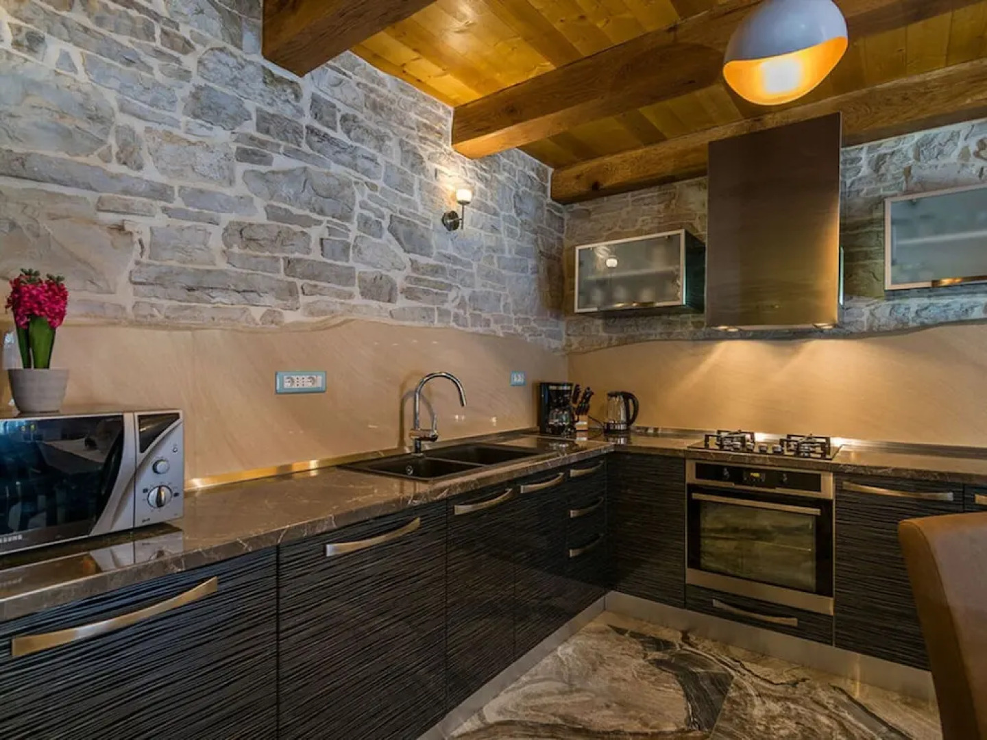 Villa Patrick Comfortable Holiday Residence