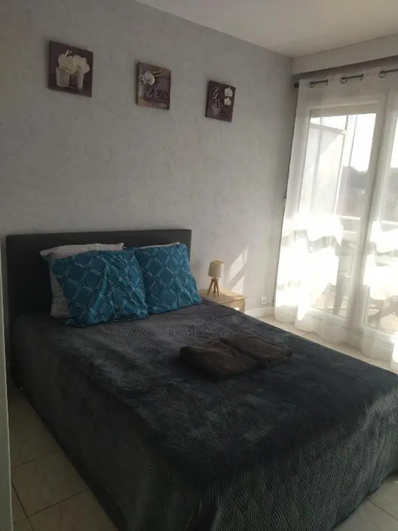 Fleur D'orchidee Studio 99 (Adults Only)