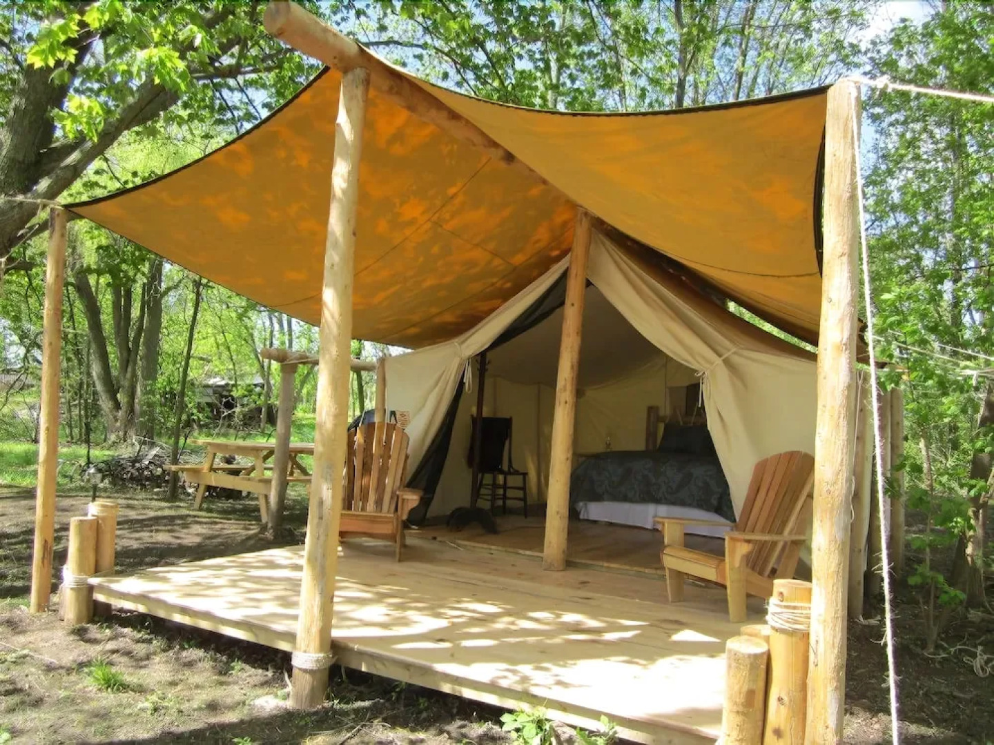 Oakwood Escape - Campsite