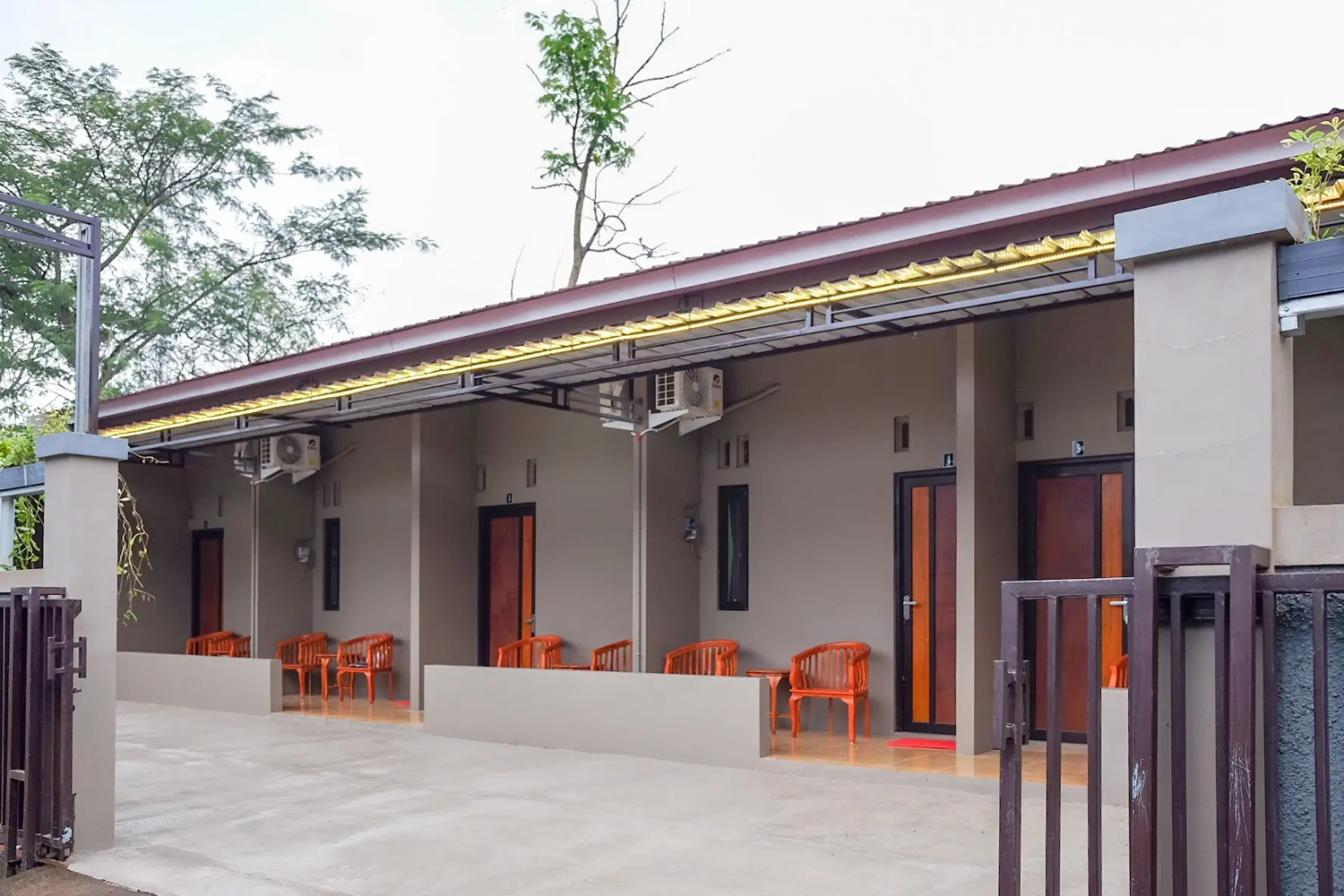 RedDoorz Syariah near Exit Tol Pemalang Comal 2