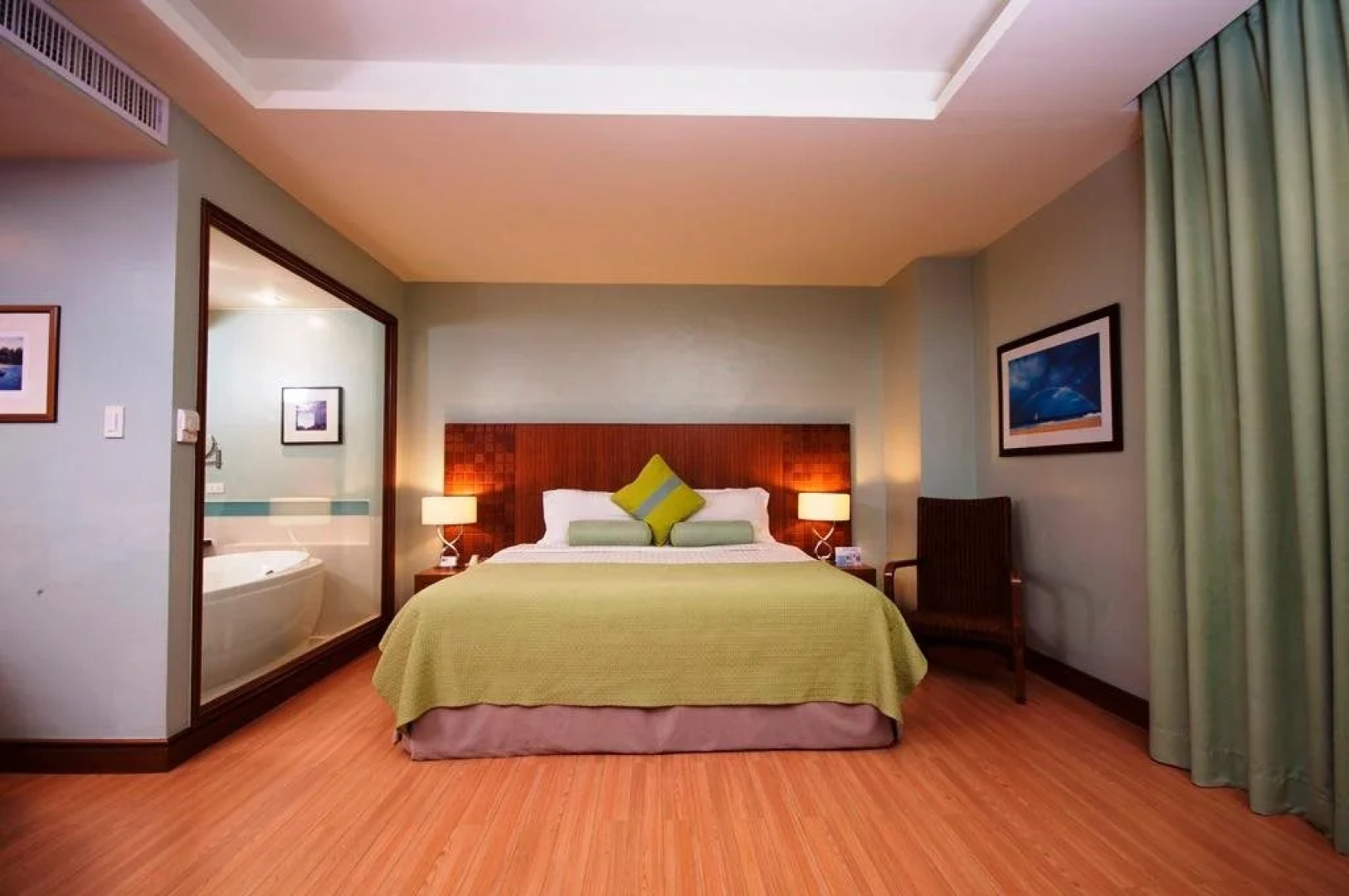 The Lighthouse Marina Resort