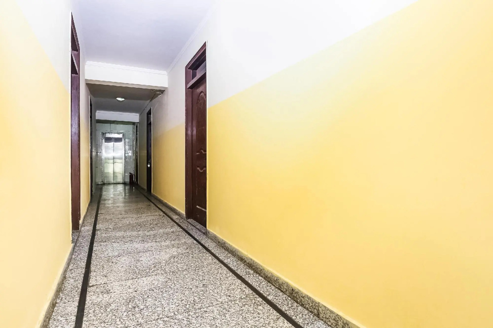 Charanpahari Hotel by OYO Rooms