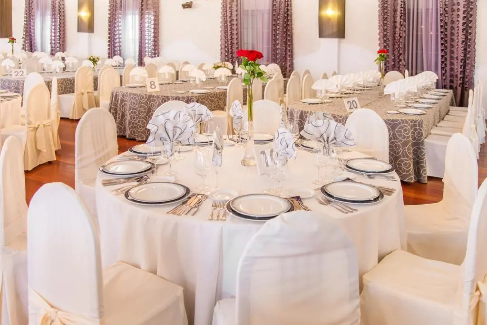 Hotel O Val Do Naseiro