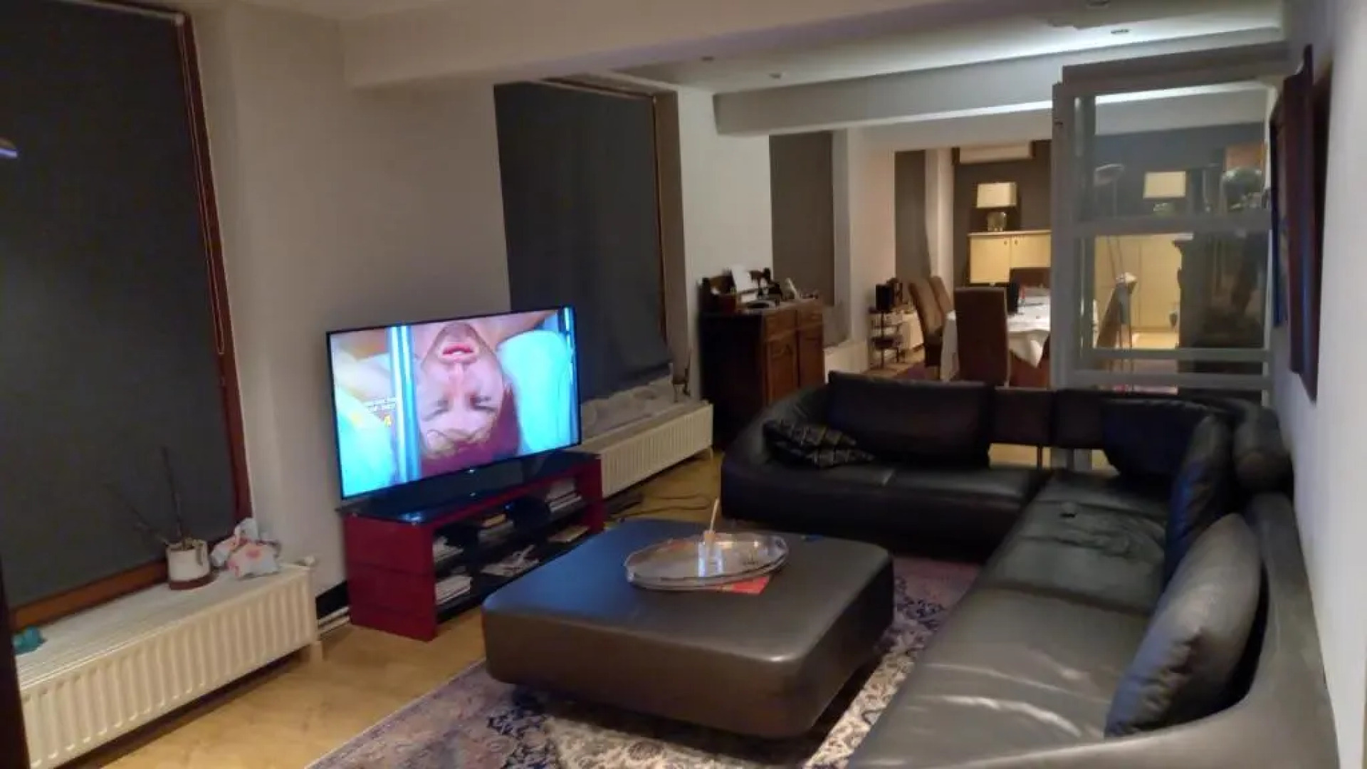 Luxe appartement met 3 slaapkamers en 1 kingsize bed slaapzetel en drie dubbelbedden