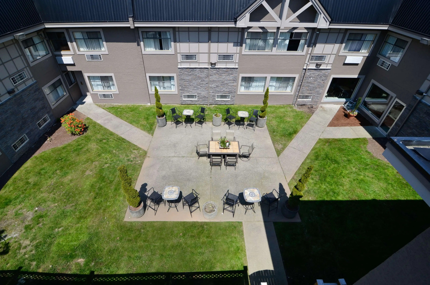 Best Western Plus Regency Inn & Conference Centre