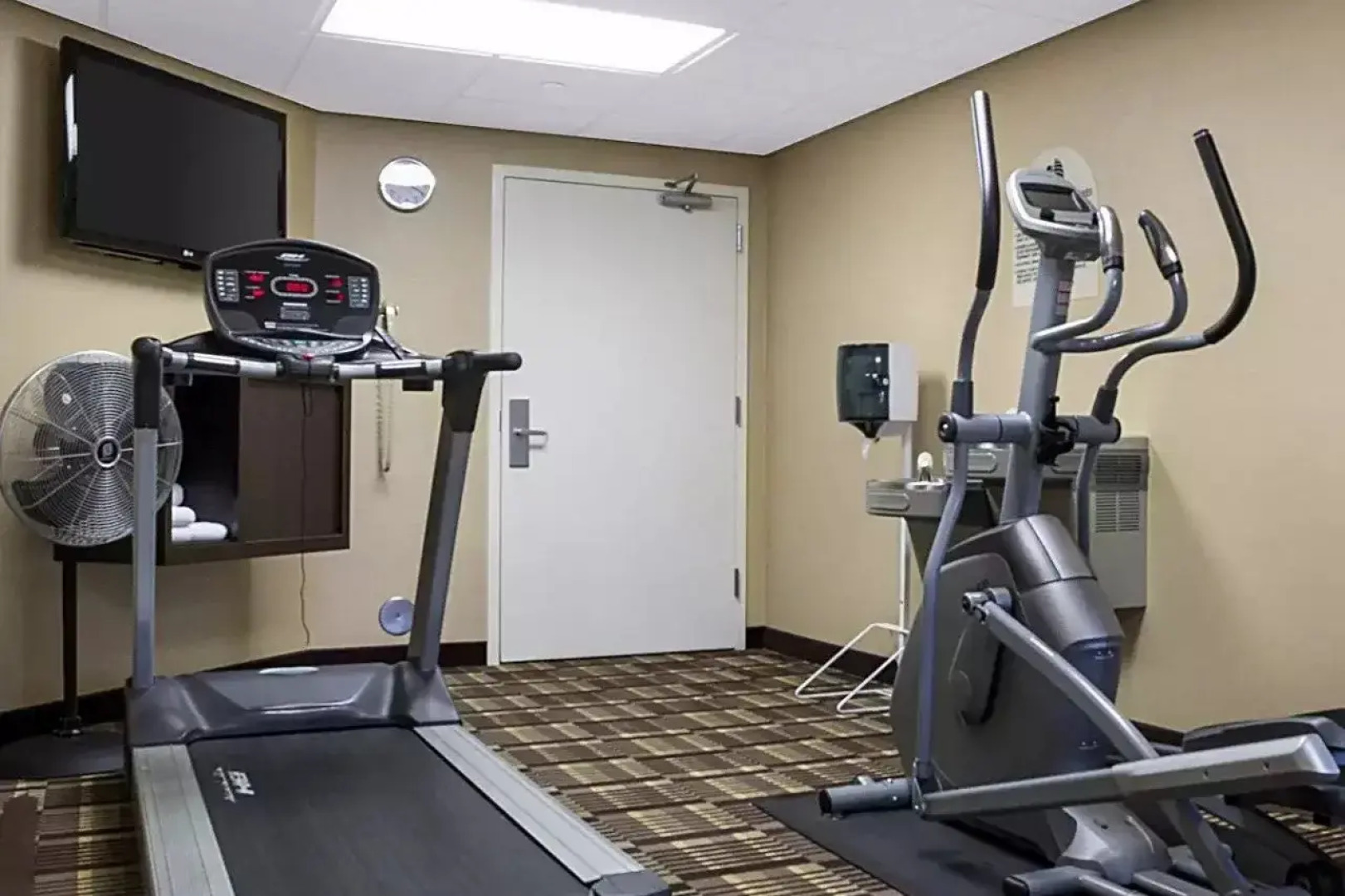 MainStay Suites Bismarck