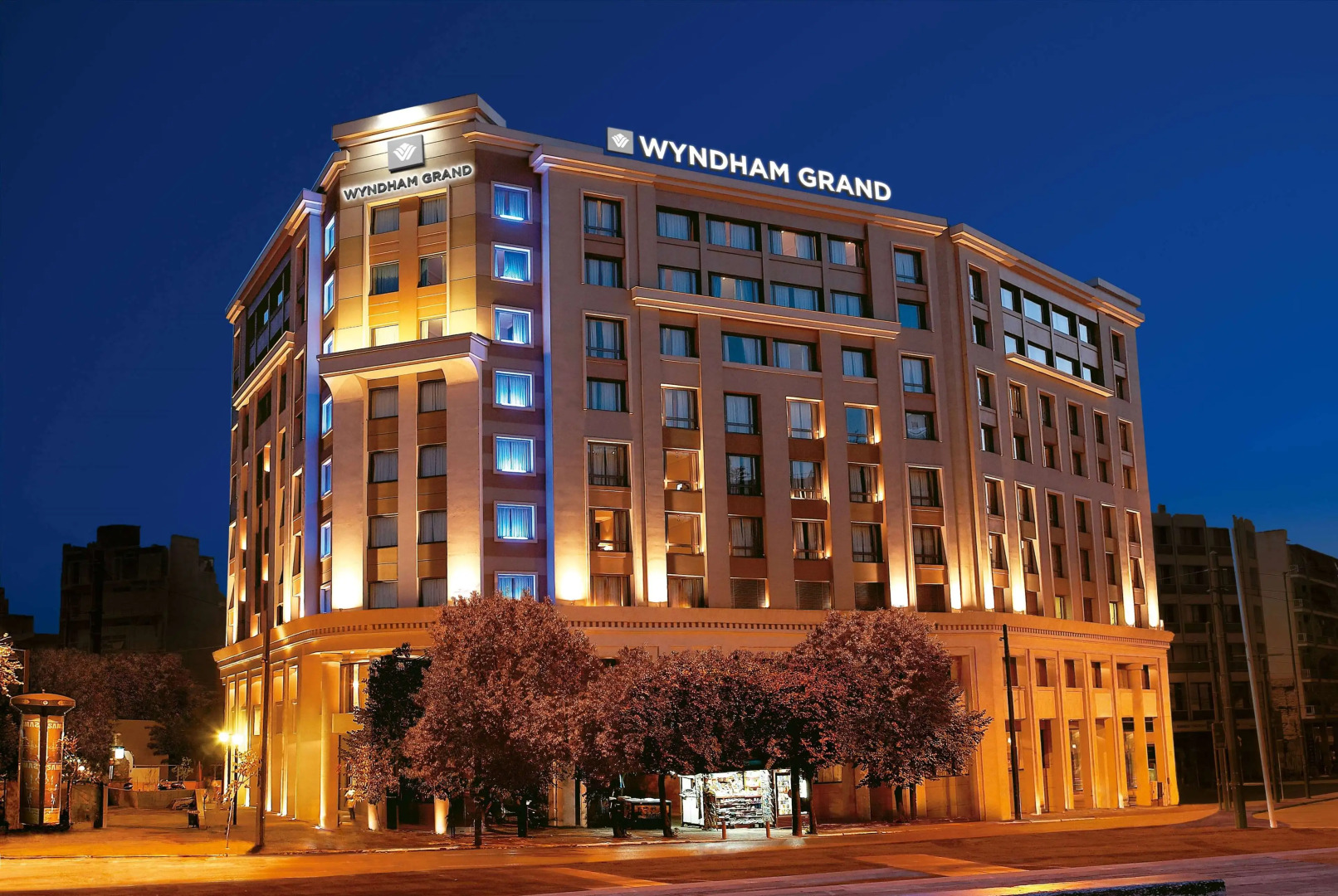 Отель Zeus Wyndham Grand Athens