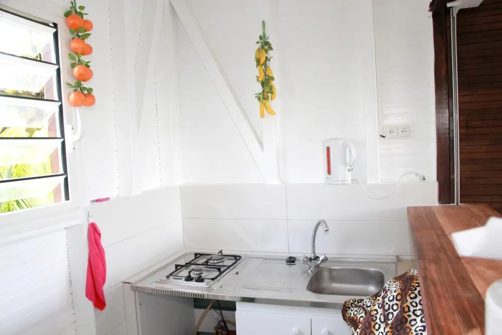 Bungalow With 2 Bedrooms in Rivière-salée, With Furnished Terrace and