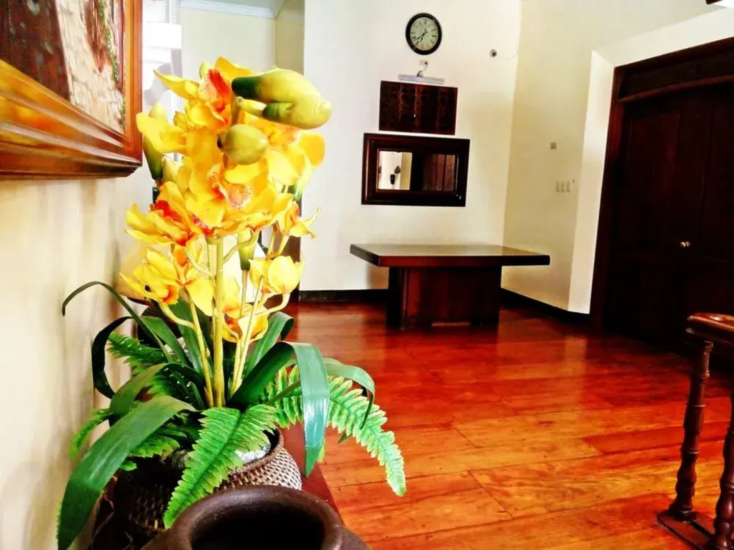 RedDoorz Plus @ Calle Crisologo Vigan