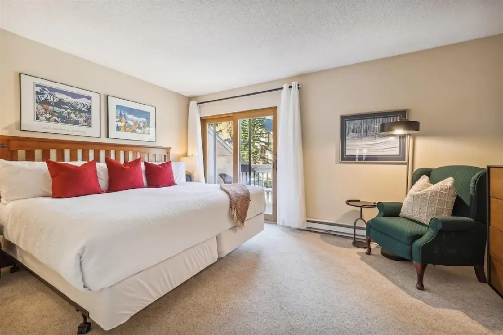 Winterpoint 20 2 Bedroom Townhouse by RedAwning