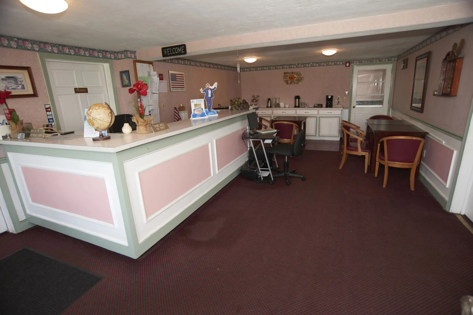 Knights Inn  Centerville MA