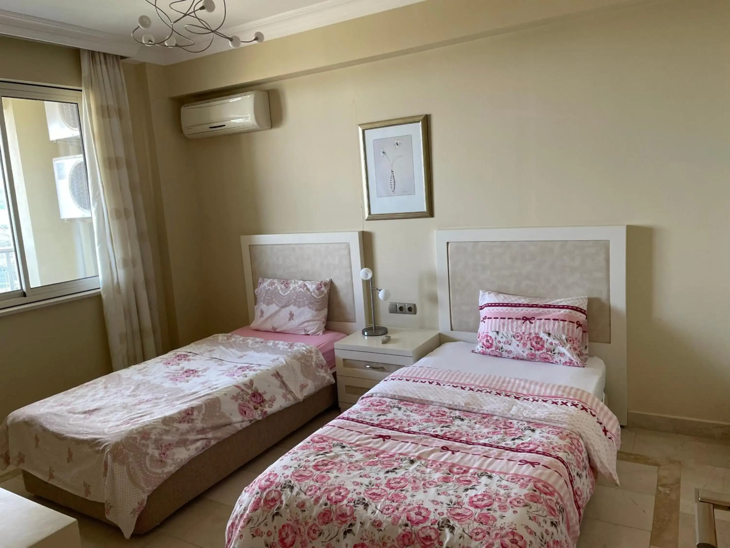 Goldcity Hotel