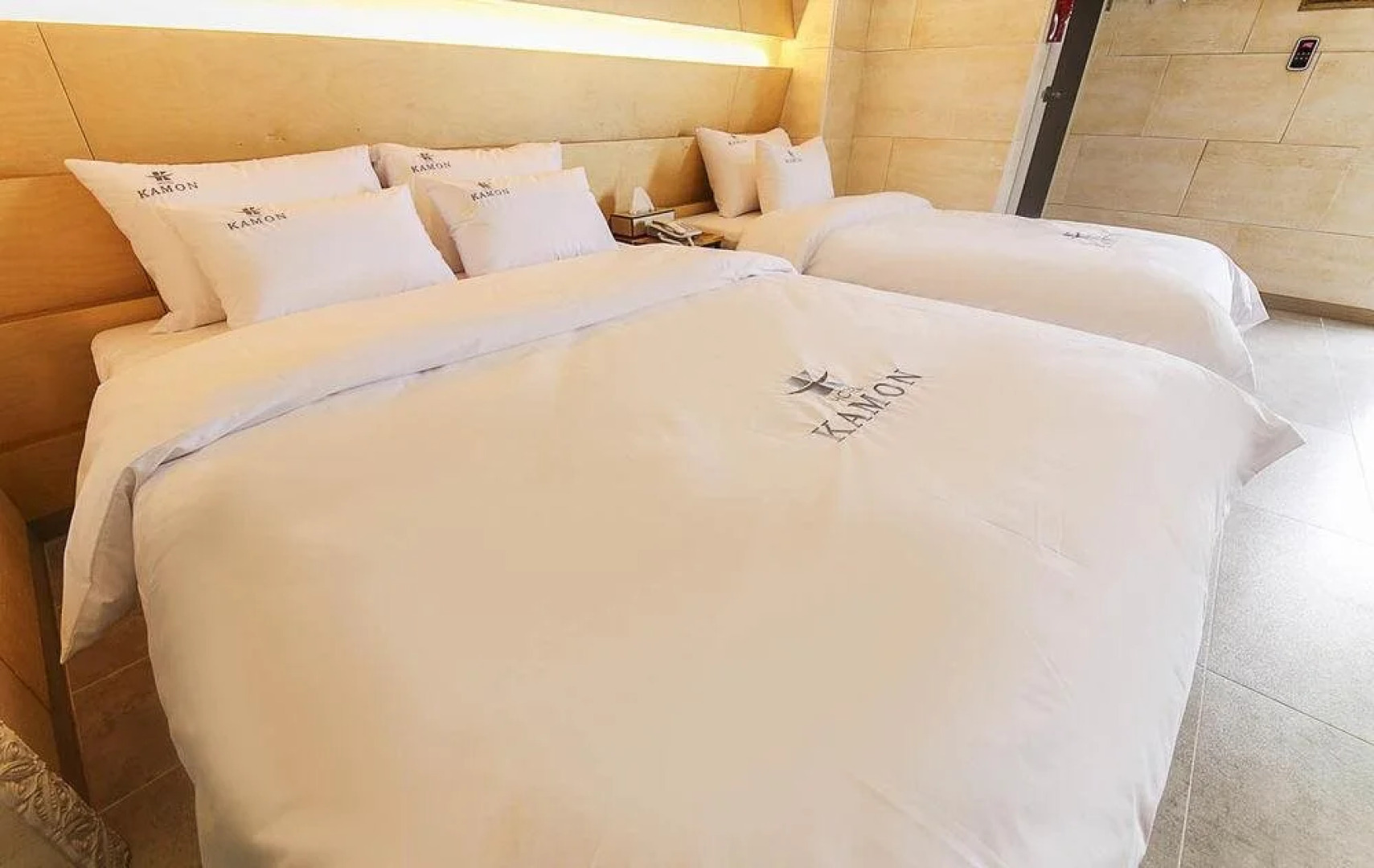 Seocheon Hotel Kamon