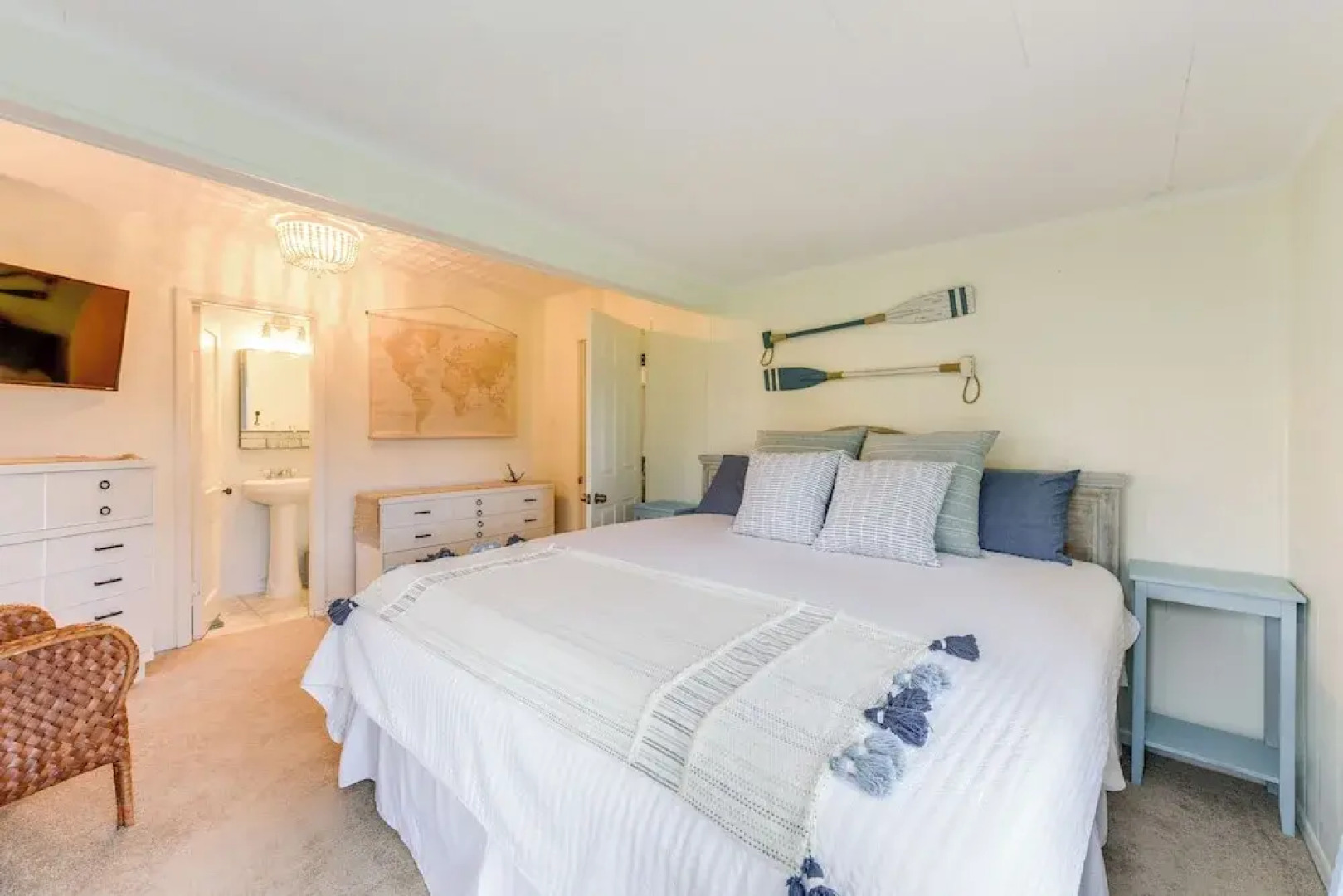 Panama City Home w/ Beach Gear & 2 Bikes