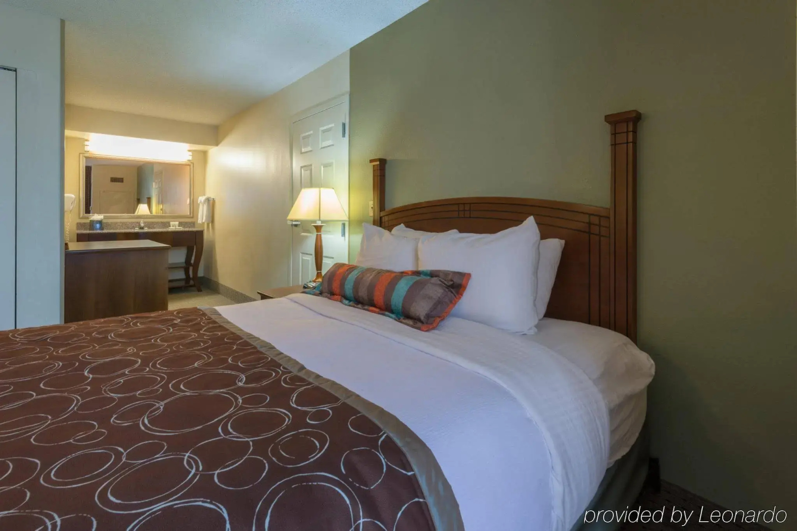 Staybridge Suites Memphis - Poplar Ave East by IHG