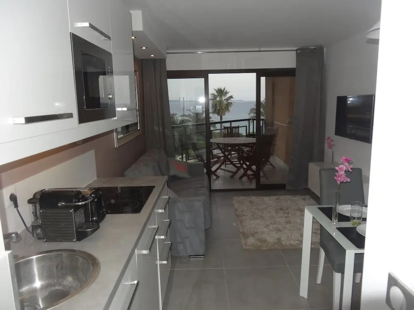 Cannes design vue mer