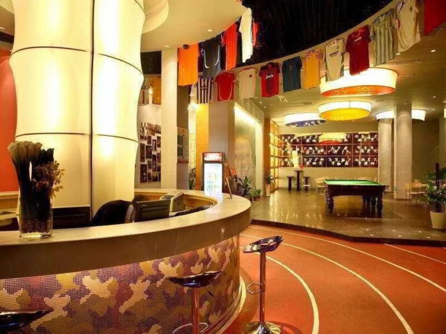 Elan Inn East Station