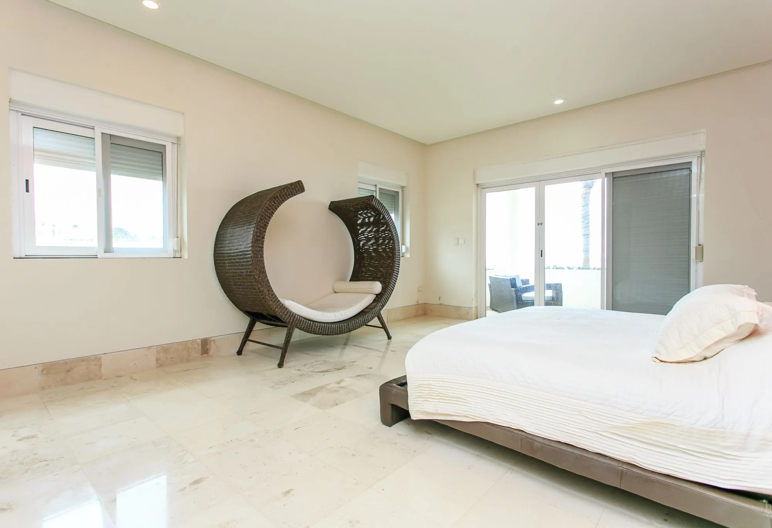 Okol Paraiso by Riviera Rentals