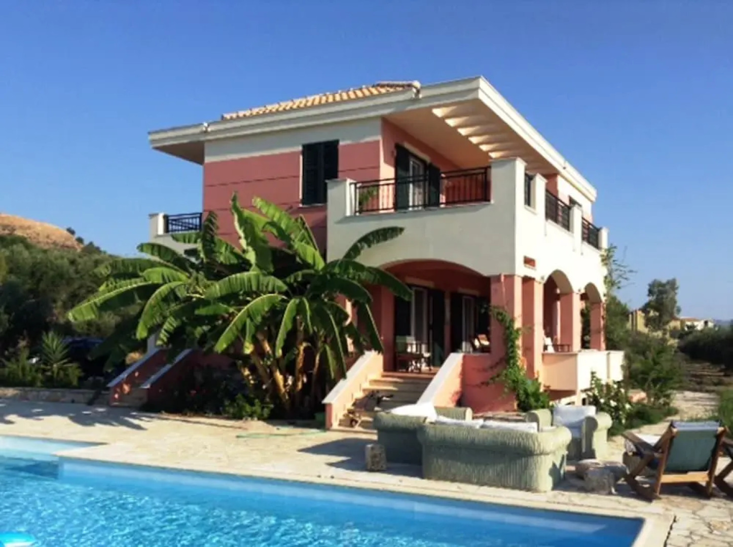 Villa Mitis - A Bohemian Private Pool Retreat