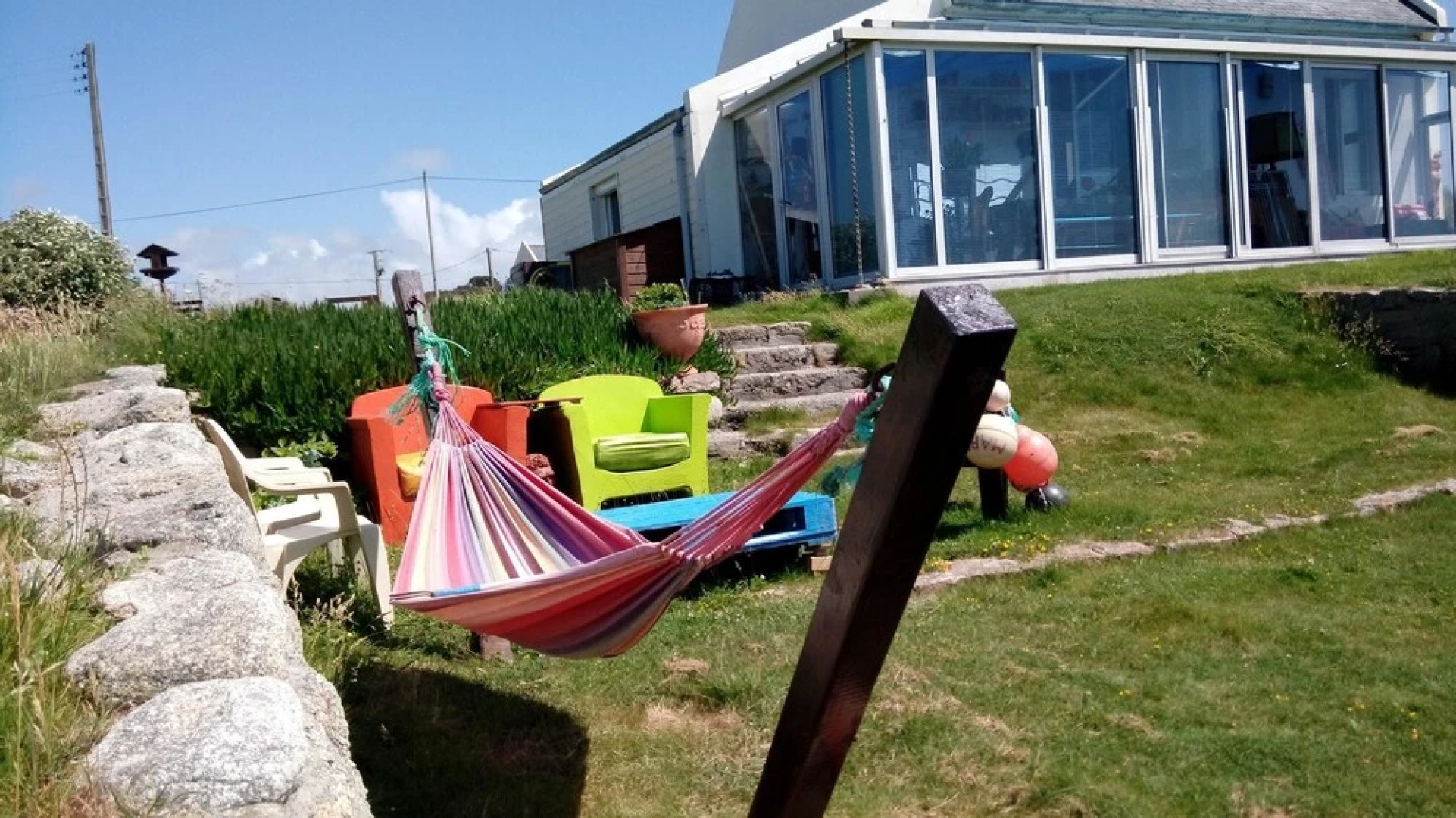 House With 4 Bedrooms in Lampaul-plouarzel, With Wonderful sea View an