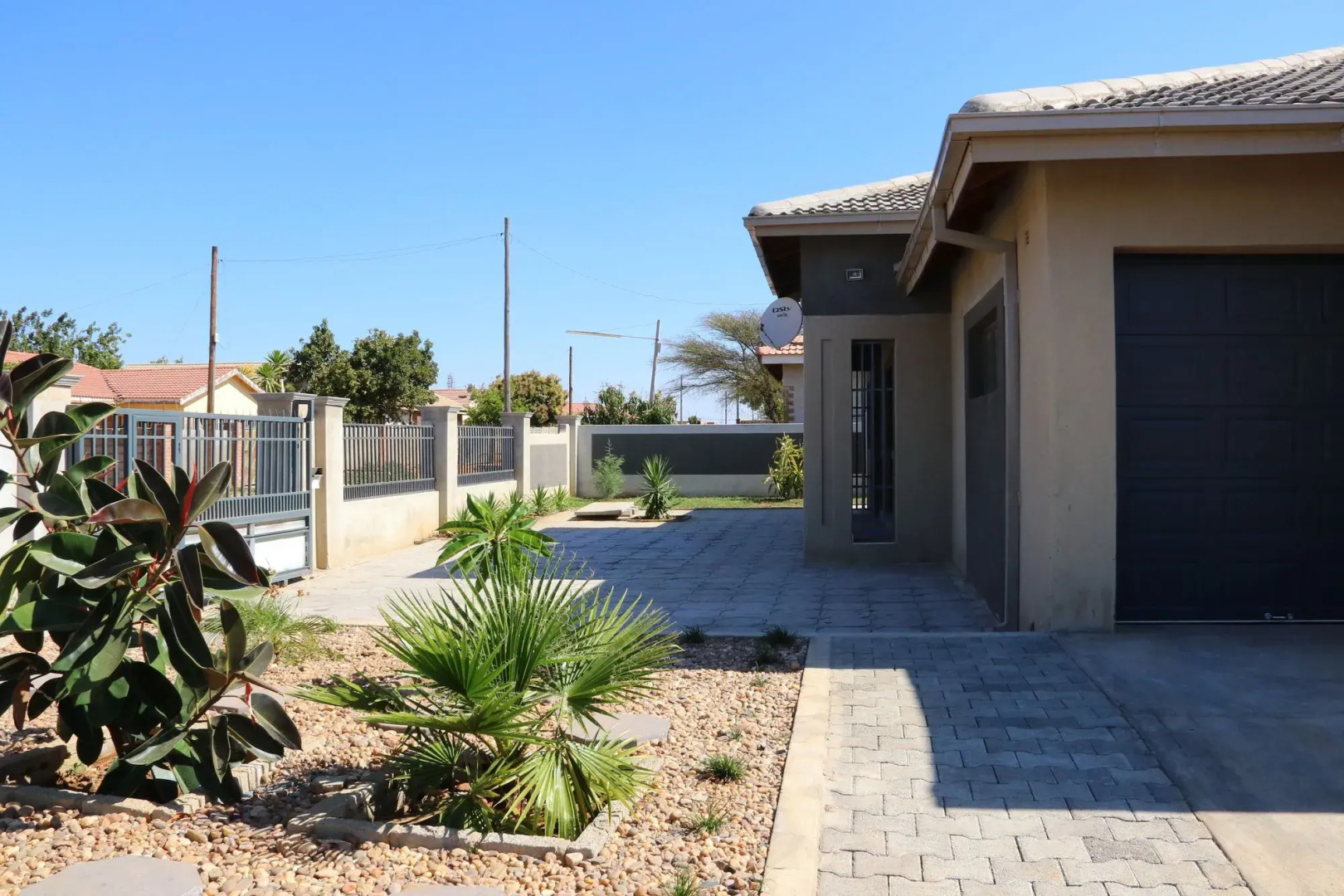 Grey Oak Holiday House