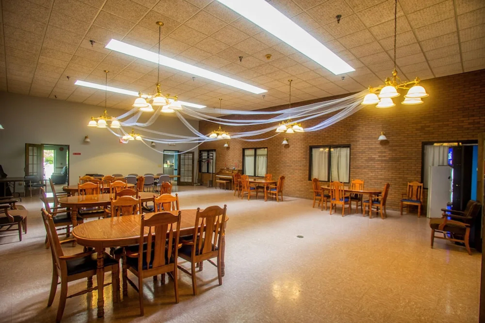 Lafayette Inn