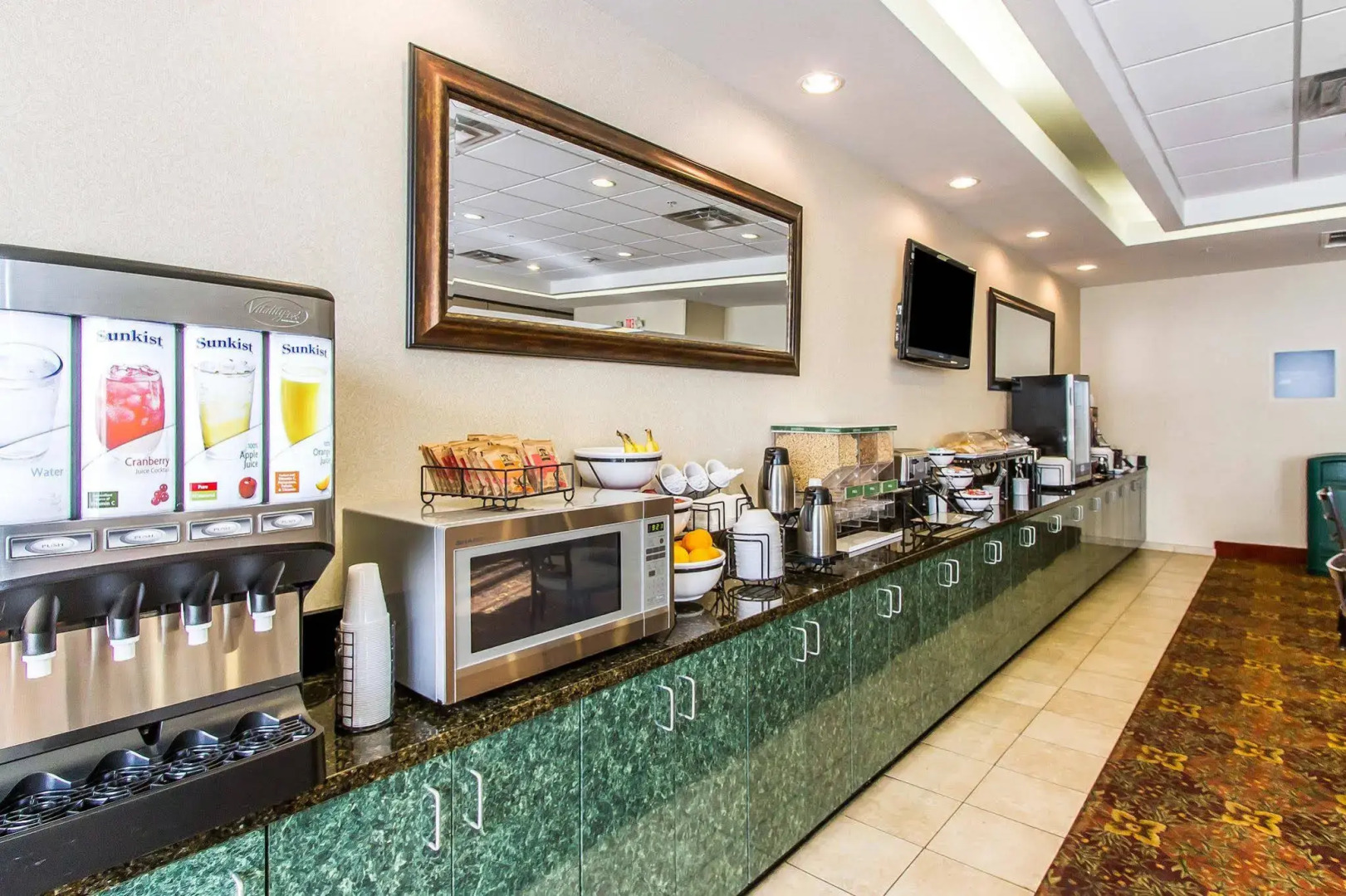 Spark by Hilton Shawnee