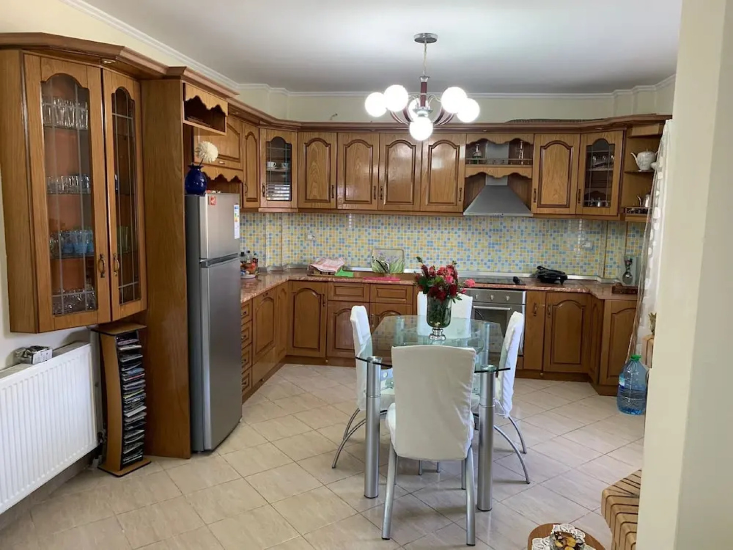 A 3-floor Building With 4 Bedroom, Near Beach