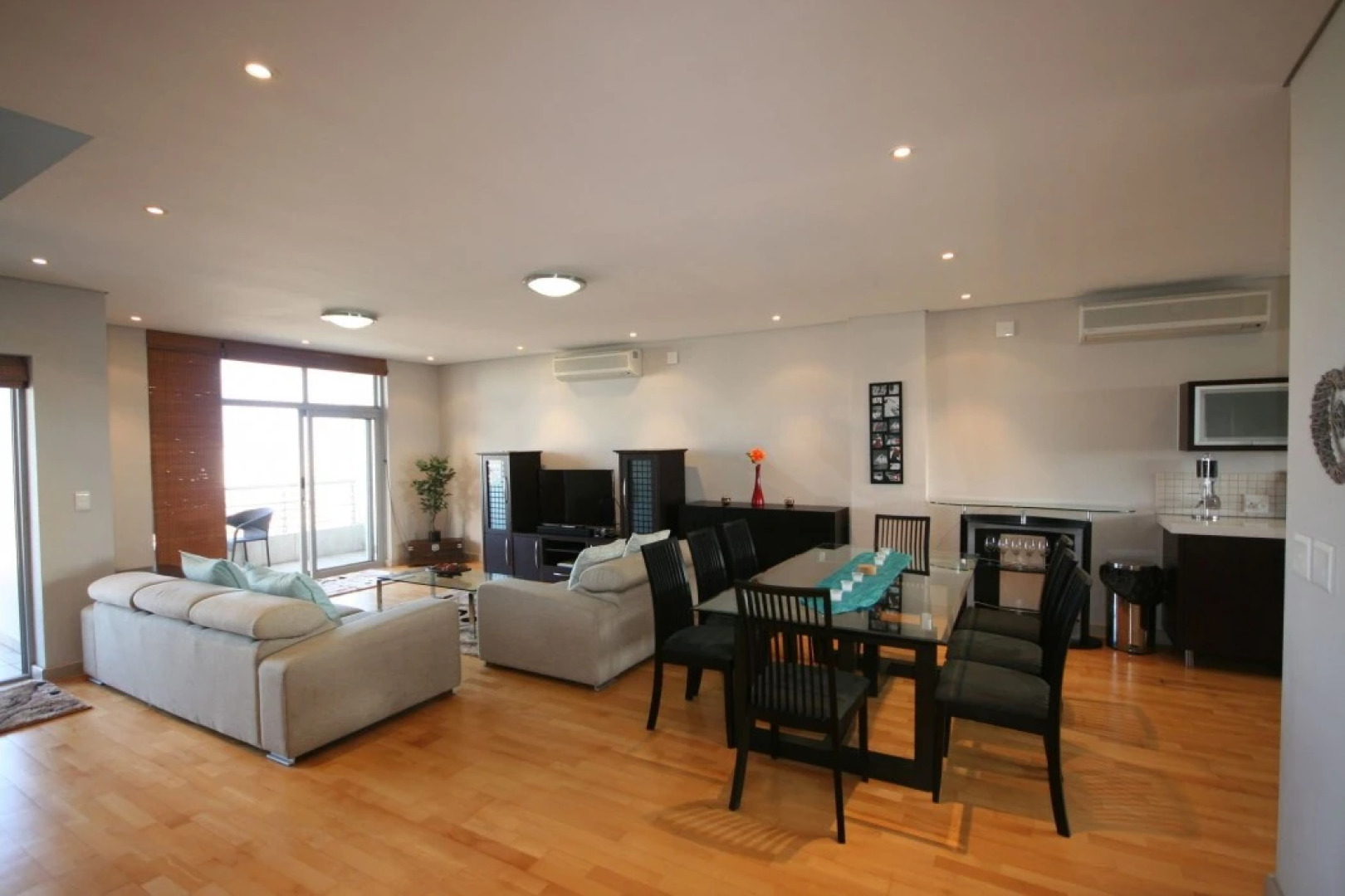 Knightsbridge Tower Apartment