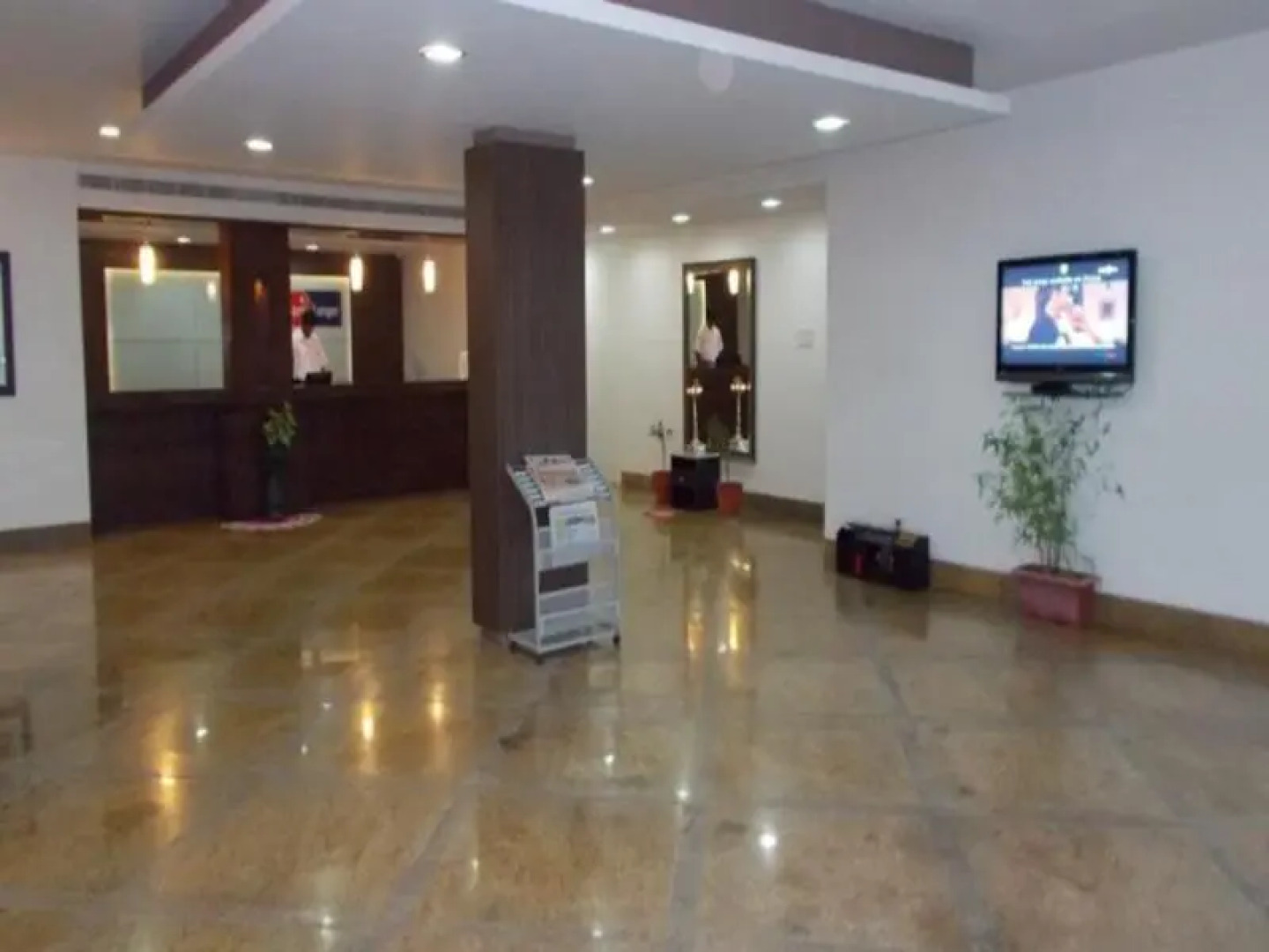 Zip by Spree Spine Hotel