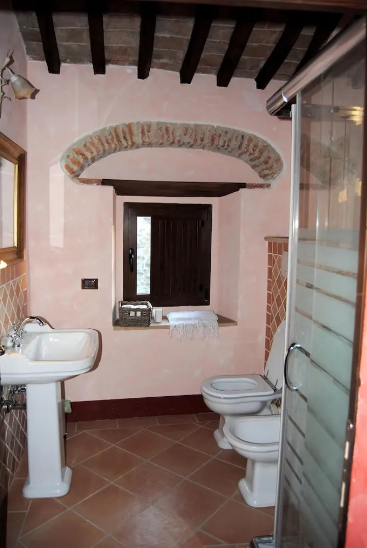 Apartment With 2 Bedrooms in Caprese Michelangelo, With Pool Access, F