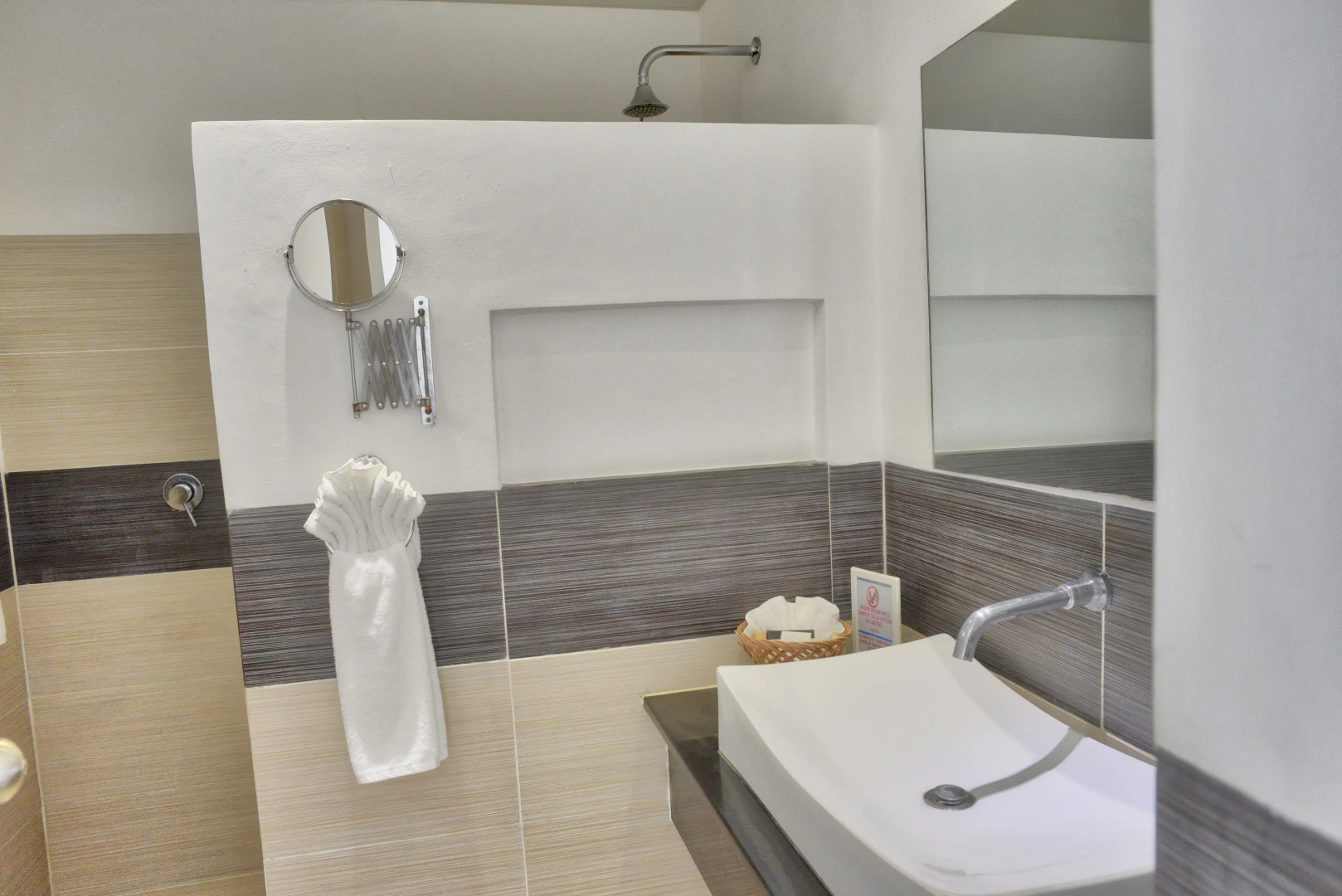 Blue Bay Vacation Rentals At Vista Mare