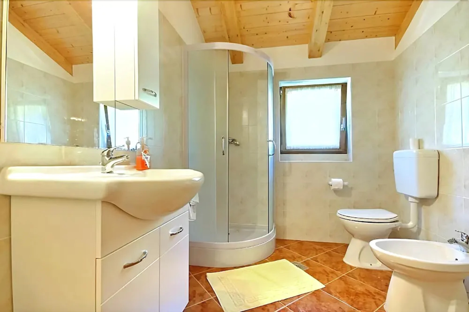 Two-Bedroom Apartment in Pomjan