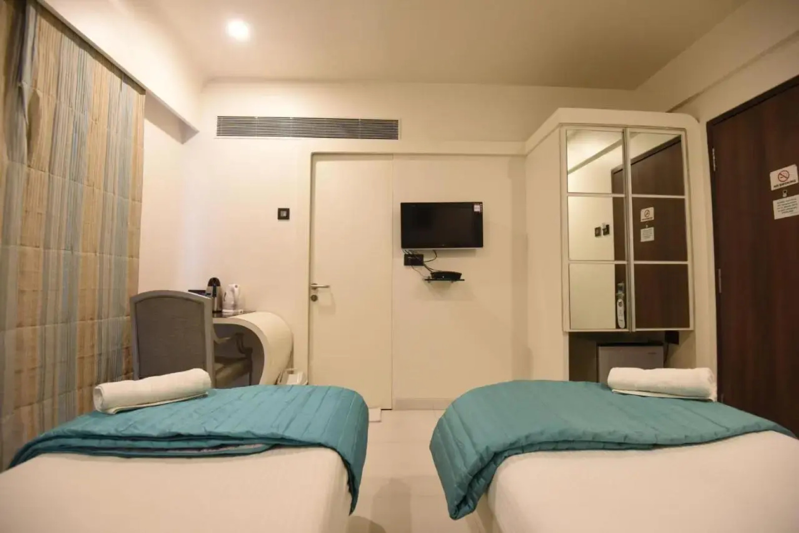 Vista Premier At Thane West