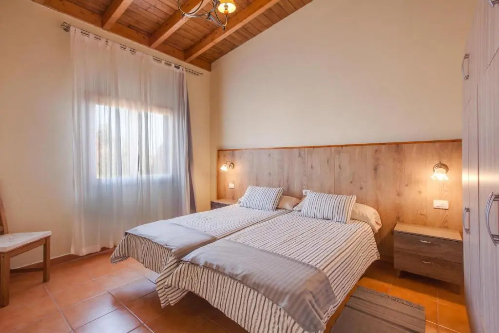 Casa Quemahierro 1